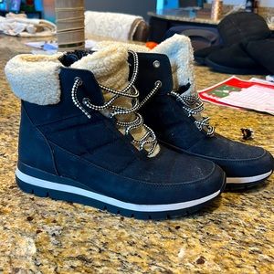 Women’s boots